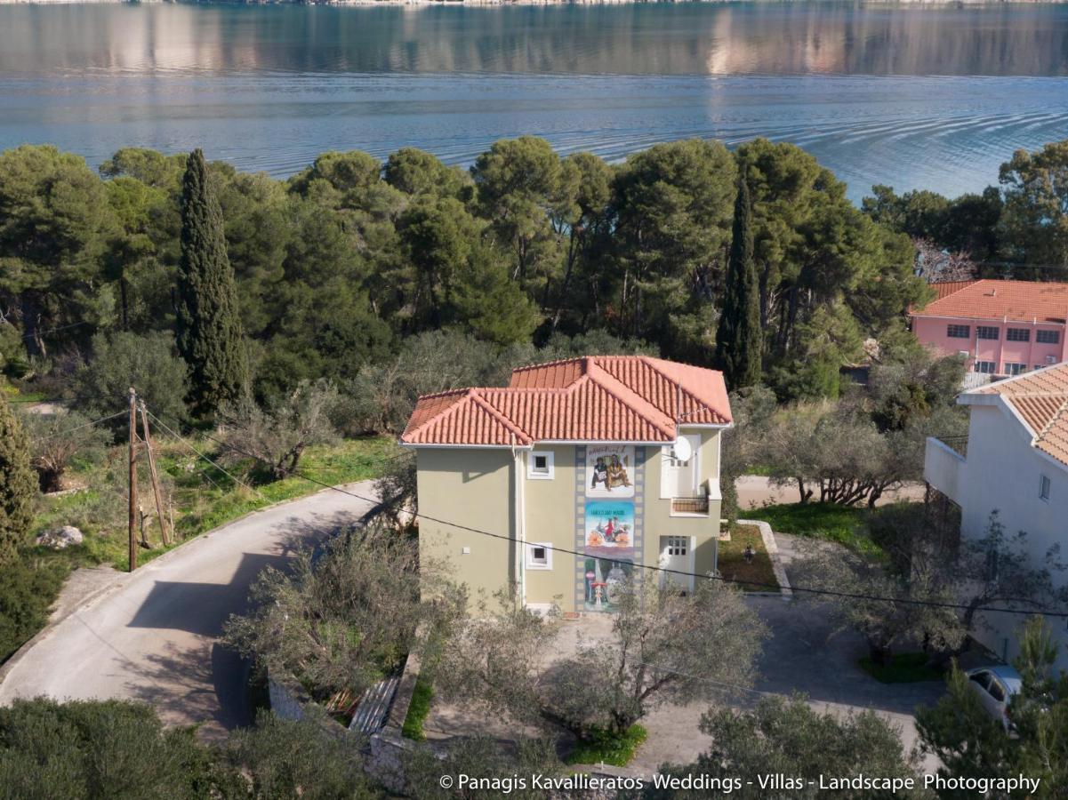 Cinema Themed House In Argostoli Villa ภายนอก รูปภาพ